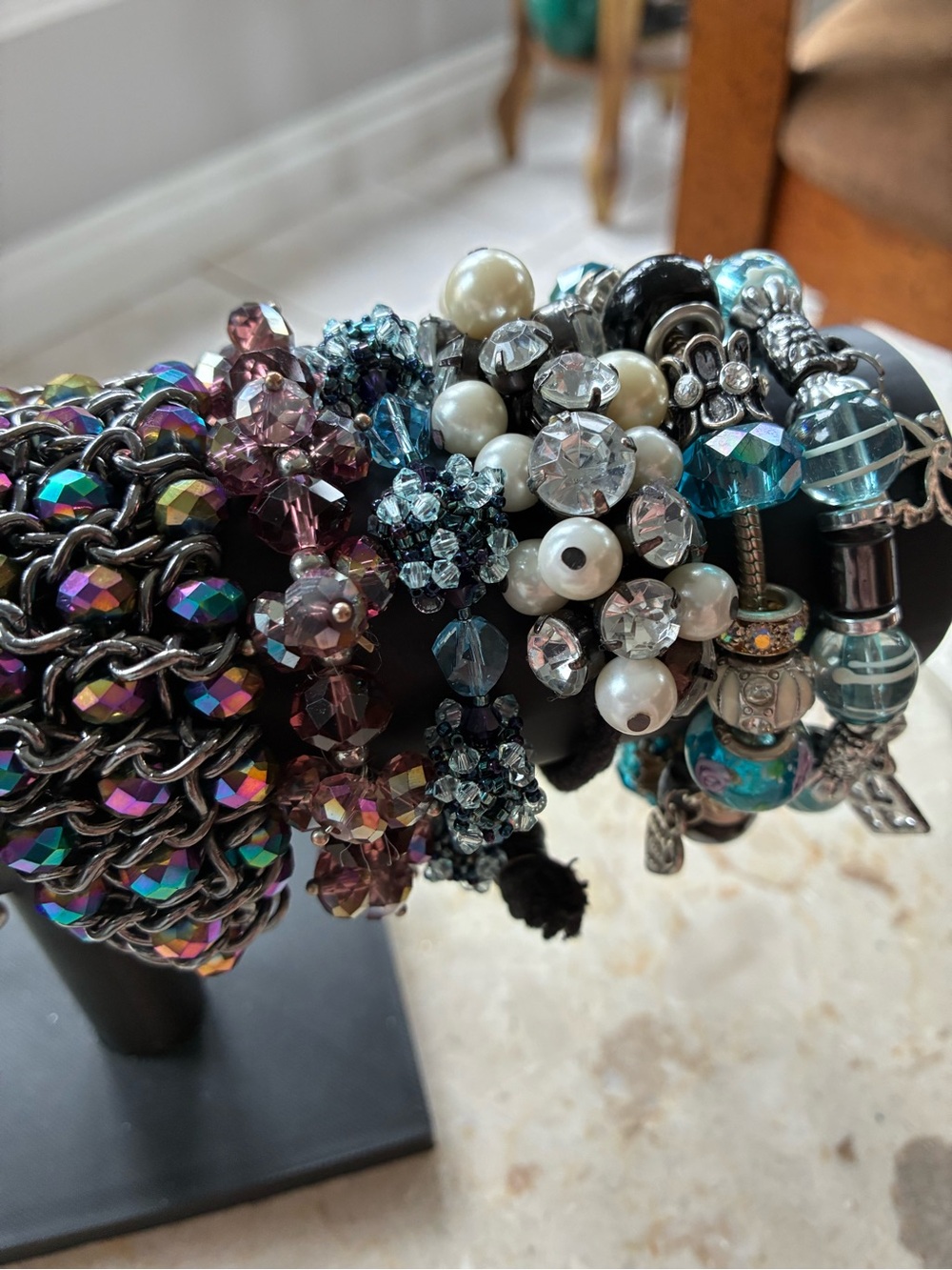 Bundle Of Bracelets, Vintage & Modern Mix - Picture 12 of 16
